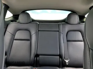 2021 Tesla Model Y Long Range z VIN 5YJYGDEE6MF239571, wystawiony jako Copart lot #56433595 z przebiegiem 58 471 mil mil oraz Szkoda całkowita • Salvage title. Historia ofert i sprzedaży dostępna na DreamBid. Obrazek 10.