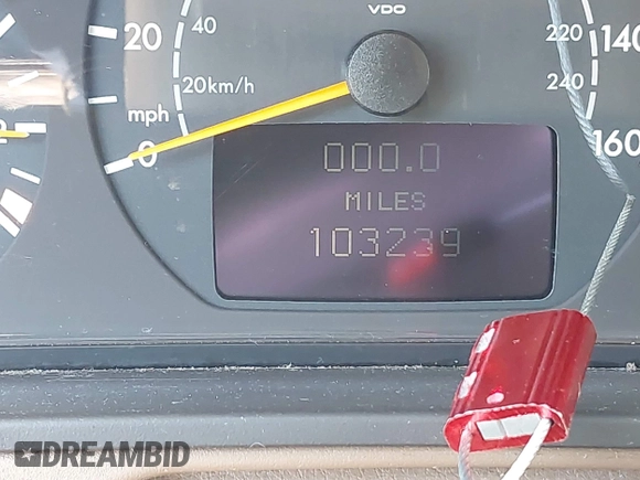 2001 Mercedes-Benz E 320 z VIN WDBJF65J31B357006, wystawiony jako IAAI lot #42428345 z przebiegiem 103 239 mil mil oraz . Historia ofert i sprzedaży dostępna na DreamBid. Obrazek 15.