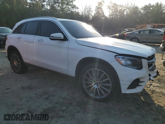 2018 Mercedes-Benz GLC with VIN WDC0G4KBXJV065793, listed as a Copart auction lot 72727284 with 82,360 mi miles and Salvage Title. Bid and sale history available at carsss.com. Image 4.