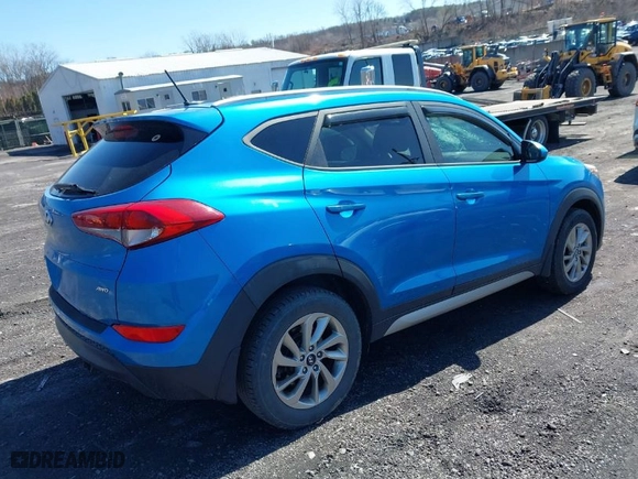 2017 Hyundai Tucson SE Plus with VIN KM8J3CA4XHU315340, listed as a IAAI auction lot 41857937 with 83,957 mi miles. Bid and sale history available at carsss.com. Image 4.