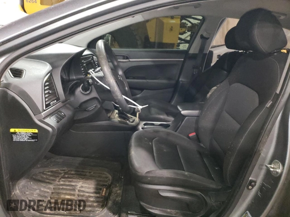 2018 Hyundai Elantra SE z VIN KMHD74LF9JU451423, wystawiony jako Copart lot #53644195 z przebiegiem 83 332 mil mil oraz Szkody całkowita. Historia ofert i sprzedaży dostępna na DreamBid. Obrazek 7.