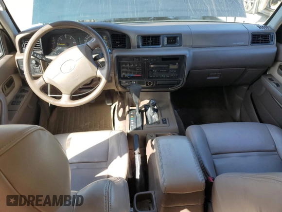 1995 Toyota Land Cruiser z VIN JT3DJ81W6S0106332, wystawiony jako Copart lot #47772055 z przebiegiem 214 499 mil mil oraz Szkoda całkowita • Salvage title. Historia ofert i sprzedaży dostępna na DreamBid. Obrazek 8.