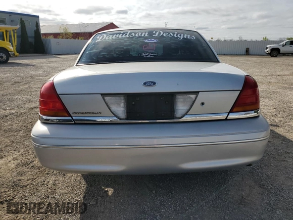 2003 Ford Crown Victoria LX z VIN 2FAFP74W03X122995, wystawiony jako Copart lot #55774415 z przebiegiem 234 485 mil mil oraz Czysty tytuł • Clean title. Historia ofert i sprzedaży dostępna na DreamBid. Obrazek 6.