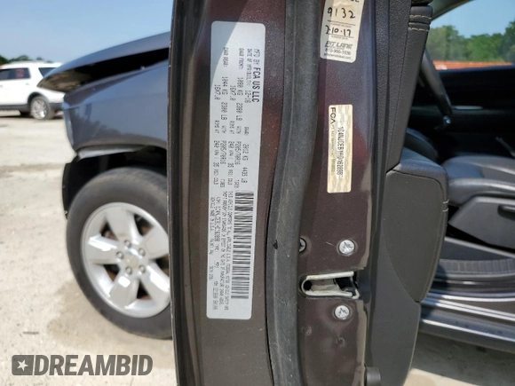 2017 Jeep Compass High Altitude with VIN 1C4NJCEB1HD162898, listed as a Copart auction lot 59175765 with 158,708 mi miles and Salvage title. Bid and sale history available at DreamBid. Image 14.