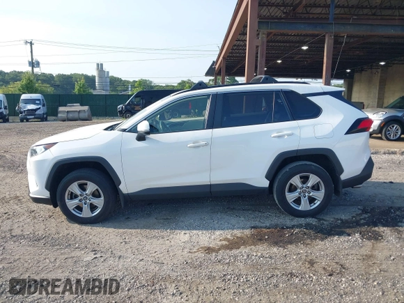 2019 Toyota RAV4 XLE with VIN JTMP1RFV0KD020442, listed as a IAAI auction lot 40108049 with 70,916 mi miles and . Bid and sale history available at DreamBid. Image 14.