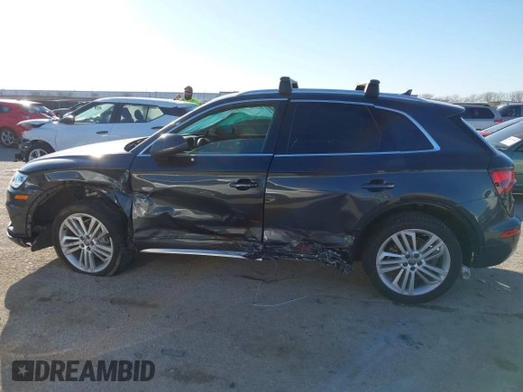 2020 Audi Q5 Premium Plus with VIN WA1BNAFY9L2076400, listed as a IAAI auction lot 41491879 with 34,854 mi miles. Bid and sale history available at carsss.com. Image 14.