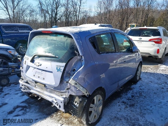 2015 Chevrolet Spark LS with VIN KL8CB6S91FC713818, listed as a IAAI auction lot 41374753 with 125,621 mi miles. Bid and sale history available at carsss.com. Image 4.