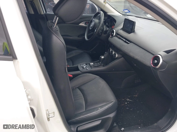2019 Mazda CX-3 Grand Touring with VIN JM1DKDD71K1445371, listed as a IAAI auction lot 41479778 with 81,518 mi miles. Bid and sale history available at carsss.com. Image 5.