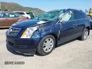 2011 Cadillac SRX Luxury Collection z VIN 3GYFNDEY5BS584936, wystawiony jako IAAI lot #42103176 z przebiegiem 141 647 mil mil oraz . Historia ofert i sprzedaży dostępna na DreamBid. Obrazek 2.