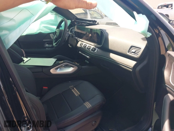 2025 Mercedes-Benz GLE 450 with VIN 4JGFB5KBXSB367572, listed as a IAAI auction lot 42397977 with 10,032 mi miles and . Bid and sale history available at DreamBid. Image 5.