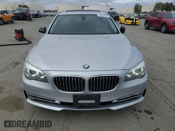 2013 BMW 7 Series 750i with VIN WBAYA8C57DC996498, listed as a Copart auction lot 52907415 with 109,405 mi miles and Salvage Title. Bid and sale history available at DreamBid. Image 5.