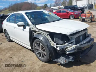 2015 Subaru Legacy 2.5i Limited with VIN 4S3BNAL65F3007047, listed as a IAAI auction lot 41903660 with 170,427 mi miles. Bid and sale history available at carsss.com. Image 1.