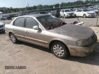 2006 Kia Optima LX z VIN KNAGD126565466302, wystawiony jako IAAI lot #42166528 z przebiegiem 200 696 mil mil oraz . Historia ofert i sprzedaży dostępna na DreamBid. Obrazek 1.