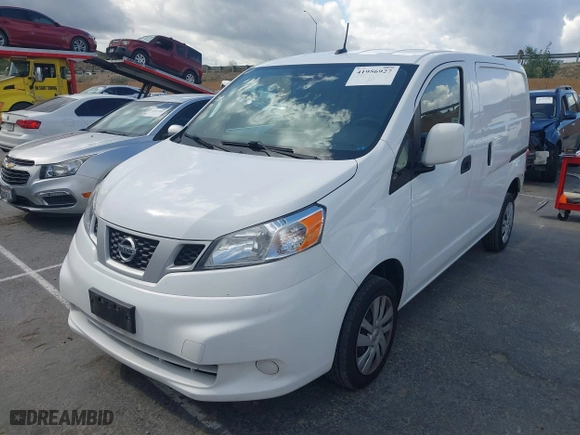2021 Nissan NV200 Compact Cargo SV with VIN 3N6CM0KN2MK704352, listed as a IAAI auction lot 41956927 with 86,940 mi miles. Bid and sale history available at carsss.com. Image 17.