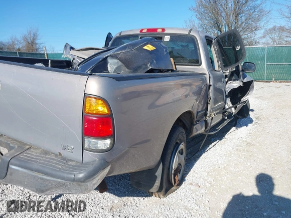 2000 Toyota Tundra SR5 with VIN 5TBRT3411YS096337, listed as a IAAI auction lot 41702651 with Not Provided miles and . Bid and sale history available at carsss.com. Image 15.