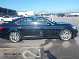 2010 Lexus LS 460 with VIN JTHBL5EFXA5098144, listed as a IAAI auction lot 42523796 with 328,029 mi miles and . Bid and sale history available at DreamBid. Image 13.
