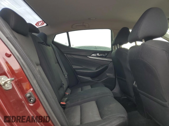 2016 Nissan Maxima SL with VIN 1N4AA6AP4GC431925, listed as a Copart auction lot 64049545 with 142,441 mi miles and Salvage title. Bid and sale history available at DreamBid. Image 10.
