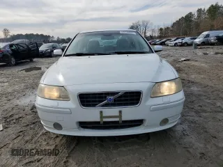 2005 Volvo S60 with VIN YV1RS592852443568, listed as a Copart auction lot 43700655 with 192,314 mi miles and Clean Title. Bid and sale history available at carsss.com. Image 5.