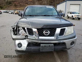 2009 Nissan Frontier SE z VIN 1N6AD06W99C404752, wystawiony jako Copart lot #47679765 z przebiegiem 113 285 mil mil oraz Szkoda całkowita • Salvage title. Historia ofert i sprzedaży dostępna na DreamBid. Obrazek 5.