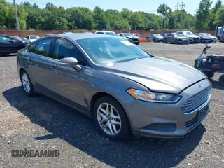 2013 Ford Fusion SE with VIN 3FA6P0H70DR120514, listed as a IAAI auction lot 40066832 with 138,252 mi miles. Bid and sale history available at carsss.com. Image 1.