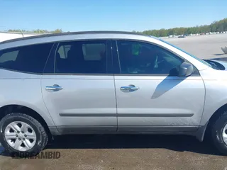 2012 Chevrolet Traverse LS with VIN 1GNKRFED0CJ405987, listed as a IAAI auction lot 42073525 with 162,300 mi miles and . Bid and sale history available at DreamBid. Image 14.