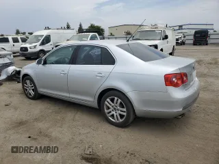 2007 Volkswagen Jetta Wolfsburg Edition с VIN 3VWEG71K57M073248, выставлен на аукционе Copart как лот 59315955 с пробегом 122 114 миль миль и Списание • Salvage title. История ставок и продаж доступна на DreamBid. Изображение 2.