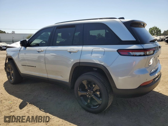 2022 Jeep Grand Cherokee Limited с VIN 1C4RJGBG1N8638726, выставлен на аукционе Copart как лот 59920475 с пробегом 25 071 миль миль и Списание • Salvage title. История ставок и продаж доступна на DreamBid. Изображение 2.