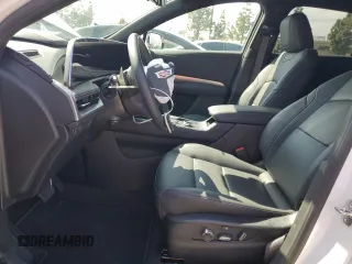 2025 Cadillac XT4 FWD Premium Luxury with VIN 1GYFZCR45SF120216, listed as a Copart auction lot 49642515 with Not provided miles and Salvage title. Bid and sale history available at DreamBid. Image 7.