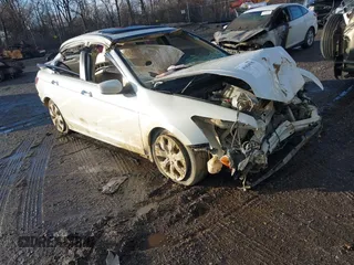 2010 Honda Accord EX-L z VIN 1HGCP3F86AA016885, wystawiony jako IAAI lot #41426535 z przebiegiem Nie podano mil oraz . Historia ofert i sprzedaży dostępna na DreamBid. Obrazek 1.
