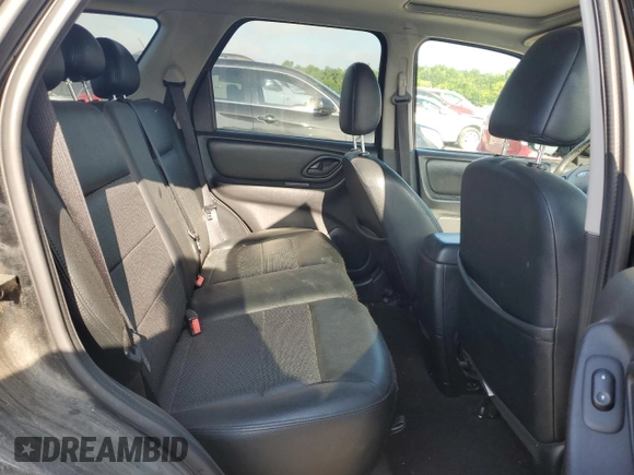2007 Ford Escape Limited z VIN 1FMCU94127KA30054, wystawiony jako Copart lot #63970615 z przebiegiem 127 275 mil mil oraz Czysty tytuł • Clean title. Historia ofert i sprzedaży dostępna na DreamBid. Obrazek 11.