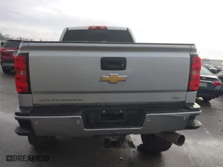 2019 Chevrolet Silverado 2500HD LTZ with VIN 1GC1KTEY4KF157917, listed as a IAAI auction lot 41174836 with 106,013 mi miles. Bid and sale history available at carsss.com. Image 17.