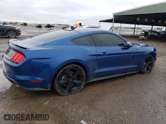 2022 Ford Mustang GT with VIN 1FA6P8CF7N5106126, listed as a Copart auction lot 72684342 with 16,867 mi miles. Bid and sale history available at carsss.com. Image 3.