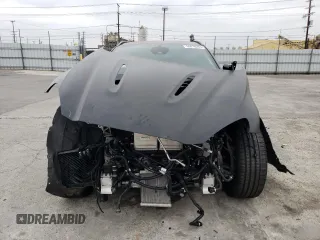 2023 Aston Martin DBX 707 z VIN SD7VUJBW2PTV06486, wystawiony jako Copart lot #55818283 z przebiegiem Nie podano mil oraz . Historia ofert i sprzedaży dostępna na DreamBid. Obrazek 5.