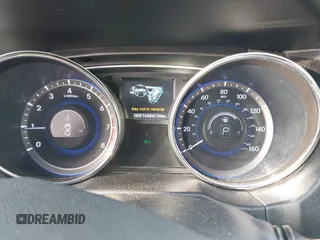 2014 Hyundai Sonata SE with VIN 5NPEC4AC6EH823796, listed as a IAAI auction lot 41783754 with 165,841 mi miles and . Bid and sale history available at DreamBid. Image 7.