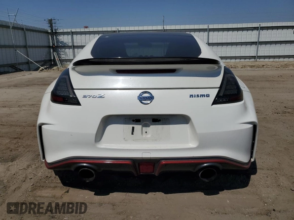2015 Nissan 370Z Nismo z VIN JN1AZ4EH3FM441254, wystawiony jako Copart lot #52646145 z przebiegiem 74 303 mil mil oraz Szkoda całkowita • Salvage title. Historia ofert i sprzedaży dostępna na DreamBid. Obrazek 6.