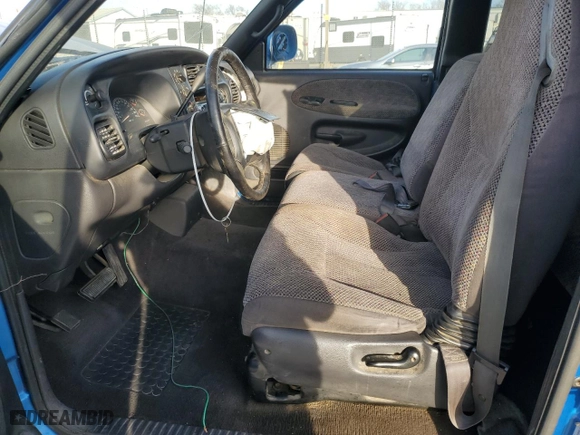 1998 Dodge Ram 1500 with VIN 3B7HC13Y1WG216526, listed as a Copart auction lot 46367075 with 209,668 mi miles and Salvage Title. Bid and sale history available at carsss.com. Image 7.