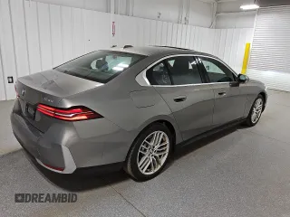 2024 BMW 5 Series 530i xDrive with VIN WBA53FJ08RCS03726, listed as a Copart auction lot 44636875 with 19,651 mi miles and Salvage Title. Bid and sale history available at carsss.com. Image 3.