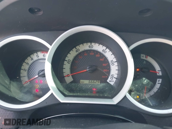 2014 Toyota Tacoma with VIN 5TFNX4CN0EX040545, listed as a IAAI auction lot 42159053 with 66,629 mi miles and . Bid and sale history available at DreamBid. Image 7.