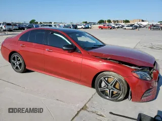 2019 Mercedes-Benz E 300 with VIN WDDZF4JB4KA542976, listed as a Copart auction lot 52230215 with Not Provided miles and Salvage Title. Bid and sale history available at DreamBid. Image 4.