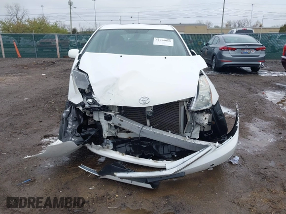 2007 Toyota Prius with VIN JTDKB20U373294200, listed as a IAAI auction lot 41990060 with 117,924 mi miles. Bid and sale history available at carsss.com. Image 12.