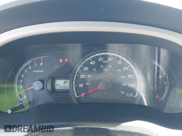 2012 Toyota Sienna LE AAS with VIN 5TDKK3DC8CS269924, listed as a IAAI auction lot 41764722 with 176,968 mi miles. Bid and sale history available at carsss.com. Image 7.