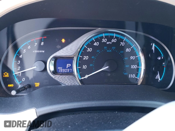 2012 Toyota Sienna XLE with VIN 5TDDK3DC5CS036642, listed as a Copart auction lot 60503325 with 199,097 mi miles and Clean title. Bid and sale history available at DreamBid. Image 9.