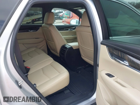 2017 Cadillac XT5 FWD with VIN 1GYKNARS3HZ184081, listed as a IAAI auction lot 41795974 with 109,032 mi miles. Bid and sale history available at carsss.com. Image 8.