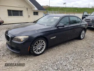 2011 BMW 7 Series 750Li z VIN WBAKB8C56BCY65529, wystawiony jako Copart lot #55652585 z przebiegiem 112 144 mil mil oraz Czysty tytuł • Clean title. Historia ofert i sprzedaży dostępna na DreamBid. Obrazek 1.
