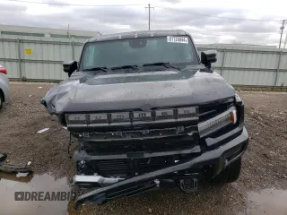 2024 GMC Hummer EV 2X with VIN 1GKB0NDE0RU109550, listed as a Copart auction lot 81728944 with 5,426 mi miles and Salvage Title. Bid and sale history available at carsss.com. Image 5.