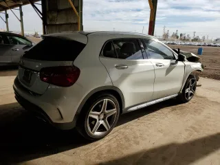 2015 Mercedes-Benz GLA 250 z VIN WDCTG4EB0FJ162587, wystawiony jako Copart lot #51152635 z przebiegiem 135 659 mil mil oraz Szkoda całkowita • Salvage title. Historia ofert i sprzedaży dostępna na DreamBid. Obrazek 3.