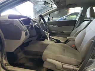 2012 Honda Civic LX z VIN 2HGFB2F59CH313357, wystawiony jako Copart lot #59526905 z przebiegiem 253 322 mil mil oraz Czysty tytuł • Clean title. Historia ofert i sprzedaży dostępna na DreamBid. Obrazek 7.