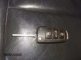 2015 Audi A3 Premium z VIN WAUBFGFF9F1006424, wystawiony jako IAAI lot #42369309 z przebiegiem 85 262 mil mil oraz . Historia ofert i sprzedaży dostępna na DreamBid. Obrazek 11.