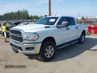 2024 Ram 2500 Big Horn with VIN 3C6UR5DJ3RG275904, listed as a IAAI auction lot 42121704 with 27,745 mi miles. Bid and sale history available at carsss.com. Image 17.