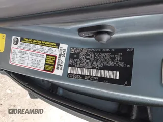 2007 Toyota Sienna XLE with VIN 5TDZK22C37S053965, listed as a IAAI auction lot 41902226 with 239,910 mi miles. Bid and sale history available at carsss.com. Image 9.